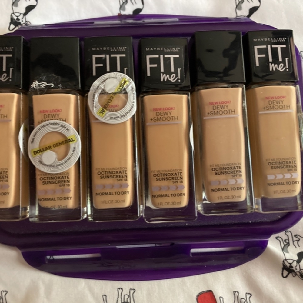 6 Maybelline liquid foundation bottles in #130 Buff beige Normal to dry skin